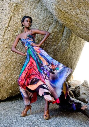 Hot Shots: Fashion Inspired By Insects; See Images Of Hot Model In ...