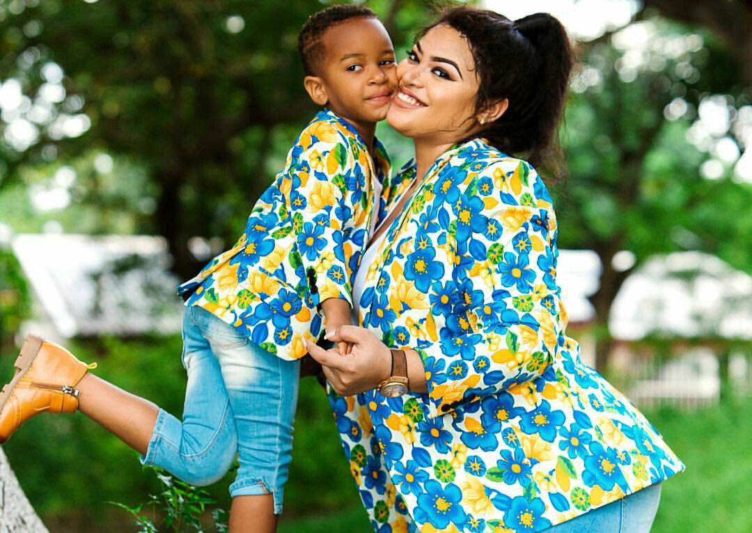 Pics Skyner Huniz Gives Us Fabulous Mother Son Floral Print