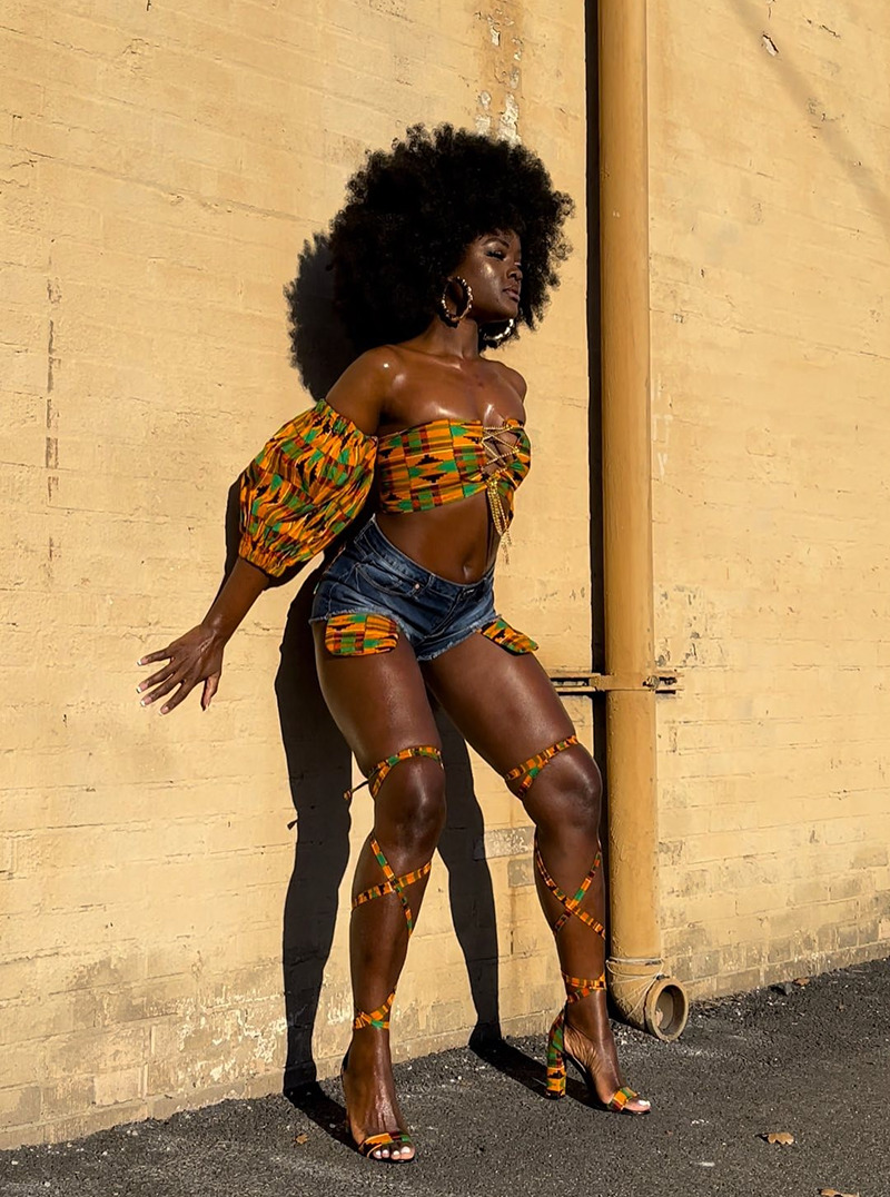 #STYLEGIRL: Sonia Barbie Tucker Serves Haute Legs As She Stuns In A